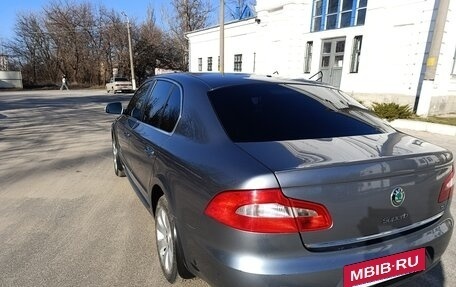 Skoda Superb III рестайлинг, 2012 год, 1 000 000 рублей, 2 фотография
