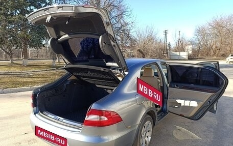 Skoda Superb III рестайлинг, 2012 год, 1 000 000 рублей, 9 фотография