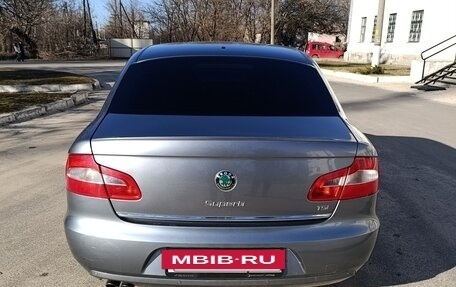 Skoda Superb III рестайлинг, 2012 год, 1 000 000 рублей, 12 фотография