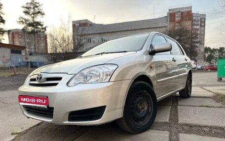 Toyota Corolla, 2004 год, 460 000 рублей, 1 фотография