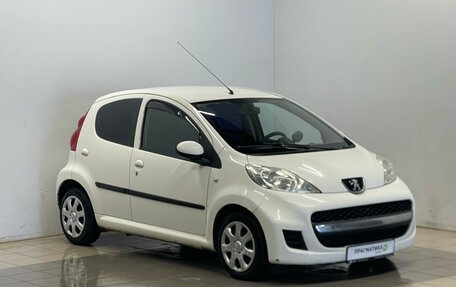 Peugeot 107 I рестайлинг, 2010 год, 449 000 рублей, 3 фотография