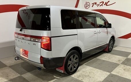 Mitsubishi Delica D:5 I, 2022 год, 2 700 000 рублей, 6 фотография