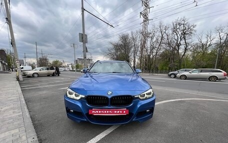 BMW 3 серия, 2019 год, 1 950 000 рублей, 5 фотография