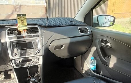 Volkswagen Polo VI (EU Market), 2018 год, 1 500 000 рублей, 5 фотография