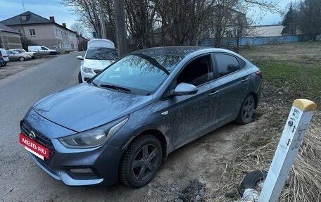 Hyundai Solaris II рестайлинг, 2017 год, 670 000 рублей, 3 фотография