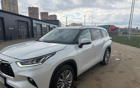 Toyota Highlander, 2025 год, 5 200 000 рублей, 5 фотография