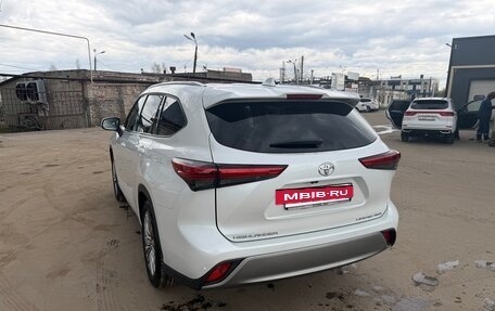 Toyota Highlander, 2025 год, 5 200 000 рублей, 6 фотография