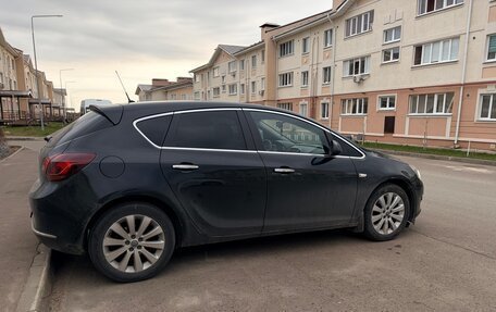 Opel Astra J, 2013 год, 600 000 рублей, 4 фотография
