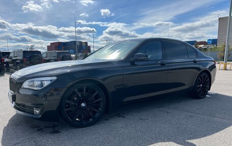 BMW 7 серия, 2014 год, 3 700 000 рублей, 2 фотография