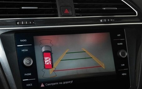 Volkswagen Tiguan II, 2019 год, 2 526 000 рублей, 18 фотография