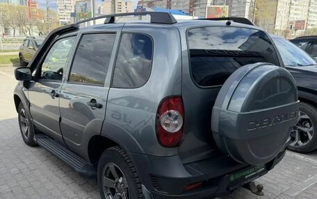 Chevrolet Niva I рестайлинг, 2020 год, 972 000 рублей, 8 фотография