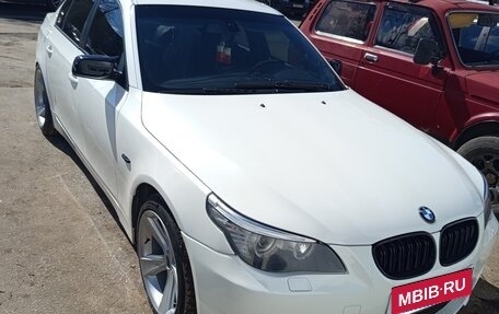 BMW 5 серия, 2004 год, 950 000 рублей, 6 фотография