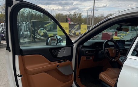 Lincoln Aviator II, 2020 год, 8 000 000 рублей, 13 фотография