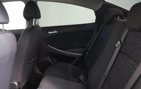 Hyundai Solaris II рестайлинг, 2015 год, 709 000 рублей, 13 фотография