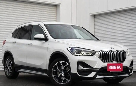BMW X1, 2022 год, 1 600 000 рублей, 3 фотография