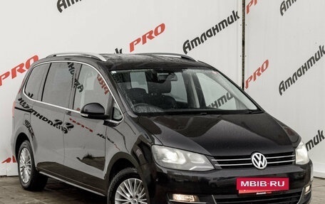 Volkswagen Sharan II, 2012 год, 1 380 000 рублей, 3 фотография