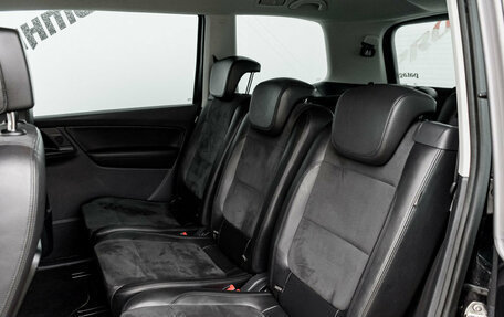 Volkswagen Sharan II, 2012 год, 1 380 000 рублей, 28 фотография
