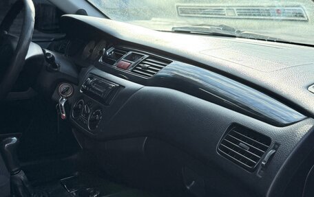 Mitsubishi Lancer IX, 2005 год, 295 000 рублей, 19 фотография