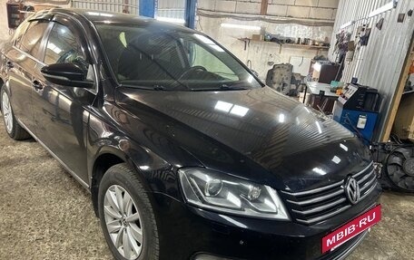 Volkswagen Passat B7, 2011 год, 1 100 000 рублей, 5 фотография