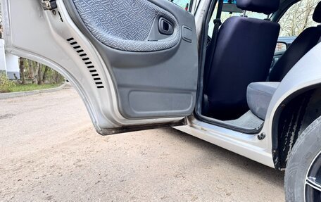 Daewoo Nexia I рестайлинг, 2001 год, 385 000 рублей, 8 фотография