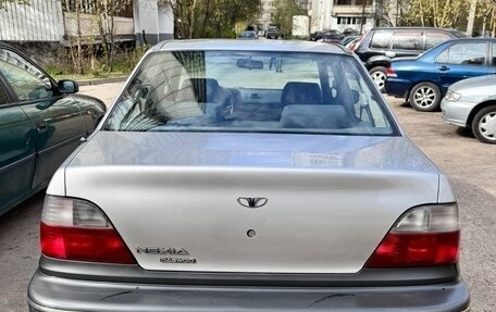 Daewoo Nexia I рестайлинг, 2001 год, 385 000 рублей, 4 фотография