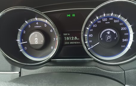 Hyundai Sonata VI, 2012 год, 830 000 рублей, 9 фотография