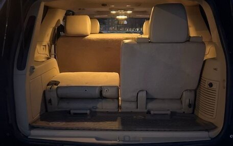 Cadillac Escalade III, 2008 год, 1 800 000 рублей, 16 фотография
