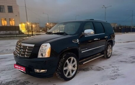 Cadillac Escalade III, 2008 год, 1 800 000 рублей, 4 фотография
