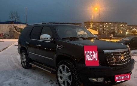 Cadillac Escalade III, 2008 год, 1 800 000 рублей, 8 фотография