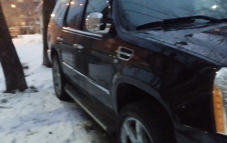 Cadillac Escalade III, 2008 год, 1 800 000 рублей, 18 фотография
