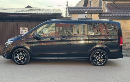 Mercedes-Benz V-Класс, 2021 год, 4 700 000 рублей, 7 фотография