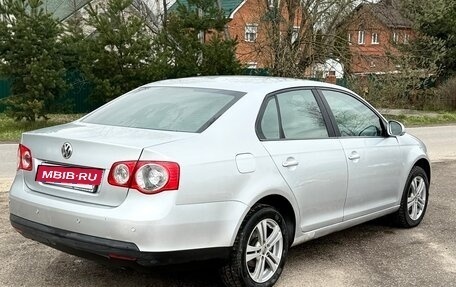 Volkswagen Jetta VI, 2008 год, 620 000 рублей, 3 фотография