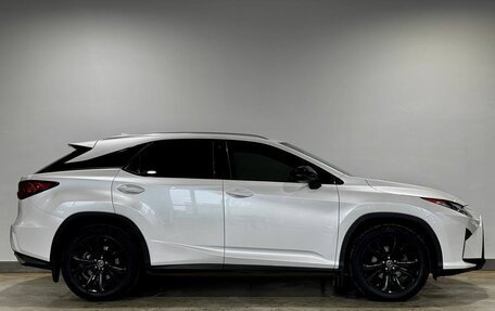 Lexus RX IV рестайлинг, 2018 год, 3 650 000 рублей, 4 фотография