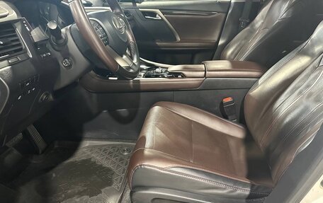 Lexus RX IV рестайлинг, 2018 год, 3 650 000 рублей, 15 фотография