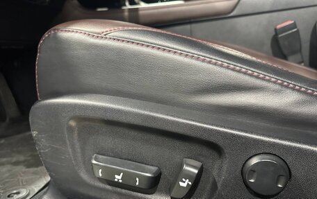 Lexus RX IV рестайлинг, 2018 год, 3 650 000 рублей, 17 фотография