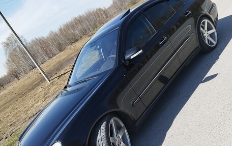 Mercedes-Benz E-Класс, 2002 год, 1 100 000 рублей, 4 фотография