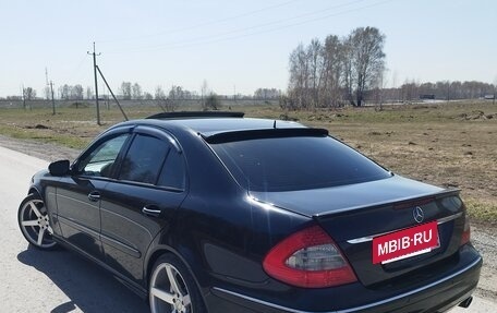 Mercedes-Benz E-Класс, 2002 год, 1 100 000 рублей, 5 фотография