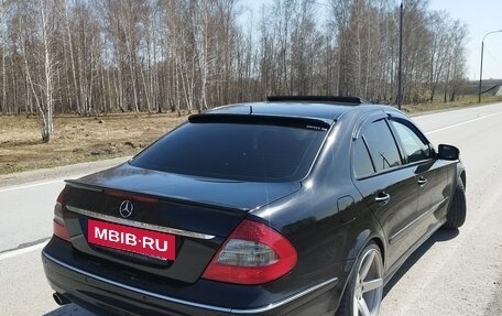 Mercedes-Benz E-Класс, 2002 год, 1 100 000 рублей, 6 фотография