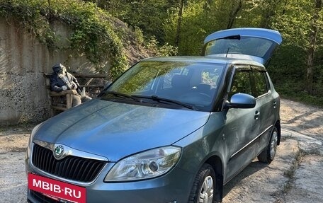 Skoda Fabia II, 2011 год, 850 000 рублей, 2 фотография