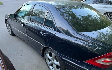 Mercedes-Benz C-Класс, 2005 год, 465 000 рублей, 5 фотография