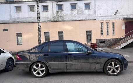 Mercedes-Benz C-Класс, 2005 год, 465 000 рублей, 4 фотография