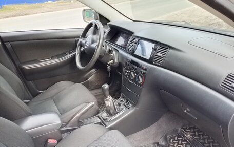 Toyota Corolla, 2005 год, 530 000 рублей, 10 фотография