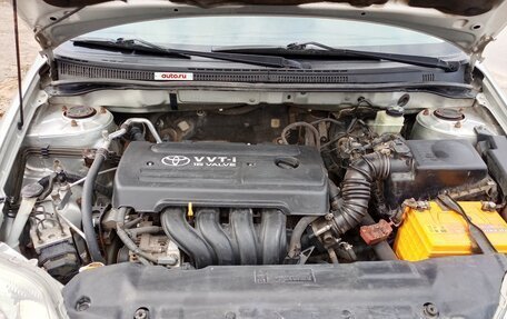 Toyota Corolla, 2005 год, 530 000 рублей, 16 фотография