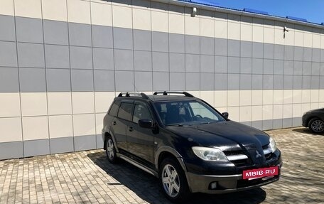 Mitsubishi Outlander III рестайлинг 3, 2004 год, 380 000 рублей, 2 фотография