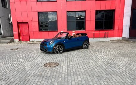 MINI Cabrio, 2023 год, 3 970 000 рублей, 14 фотография