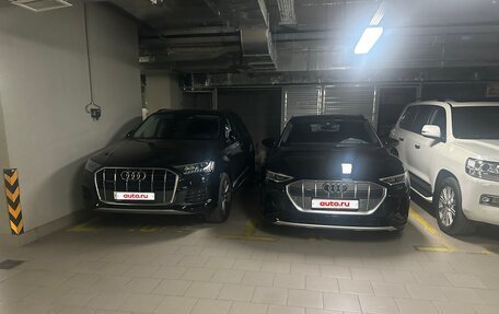 Audi Q7, 2023 год, 6 800 000 рублей, 10 фотография