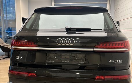 Audi Q7, 2023 год, 6 800 000 рублей, 14 фотография