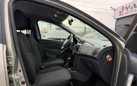 Renault Sandero II рестайлинг, 2016 год, 700 000 рублей, 20 фотография