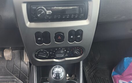 Renault Logan I, 2013 год, 250 000 рублей, 7 фотография