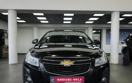 Chevrolet Cruze II, 2013 год, 799 900 рублей, 2 фотография